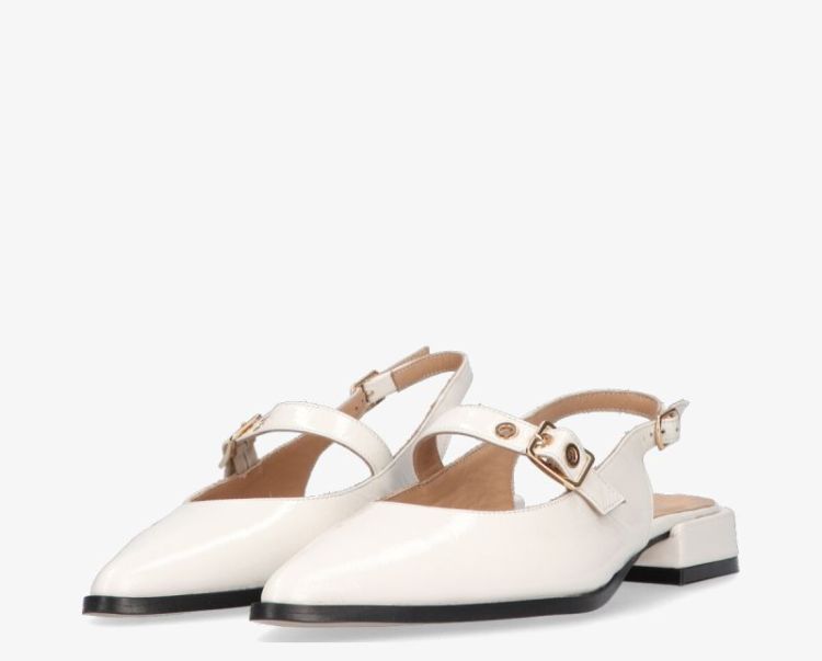 Lesia 4-d  bone white