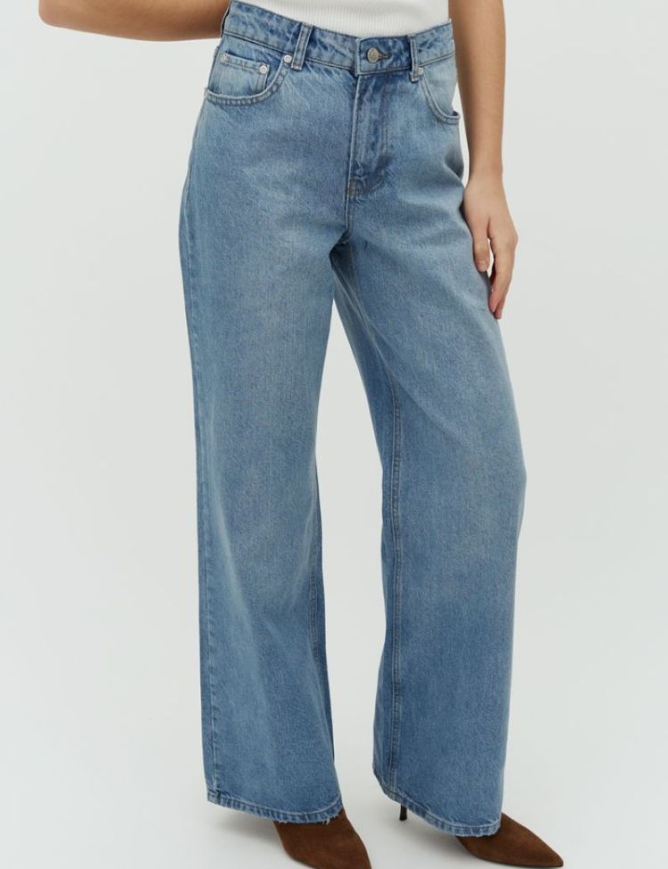 Amarillo M light blue   