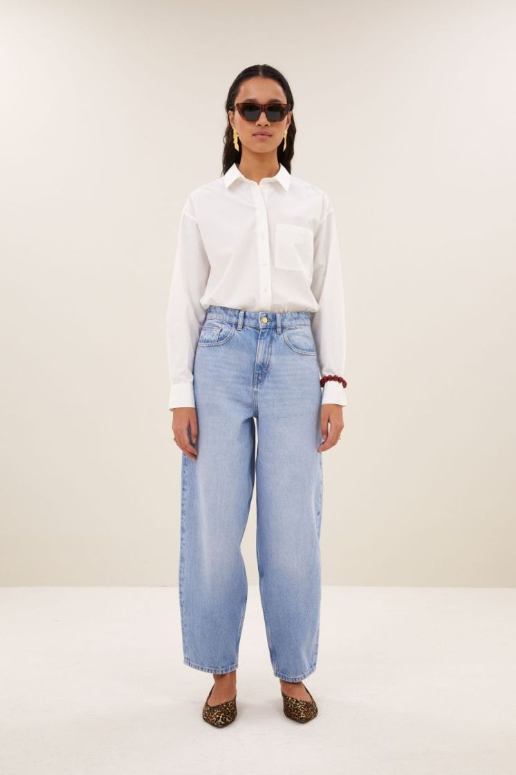baggy jeans light denim